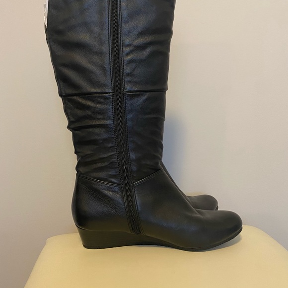 Black Leather Aldo boots Sz 9 - Picture 2 of 5